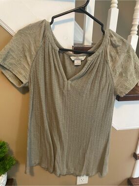 Avenue Olive Green Short Sleeve V-Neck Waffle Knit Top with Embroidered Sleeves